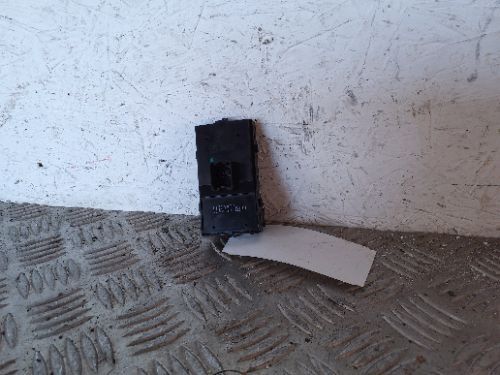 VAUXHALL MERIVA Mk2 (B) Front Right Electric Window Switch