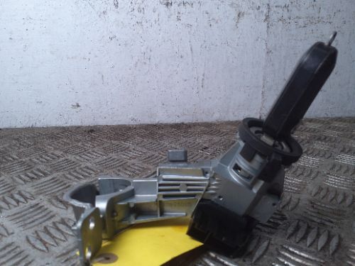 VAUXHALL COMBO 2012-2018 Ignition Switch