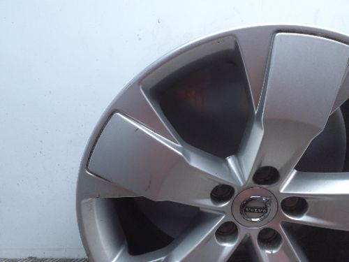 VOLVO V60 B6 CORE AWD MK2 (225) REAR LEFT WHEEL RIM