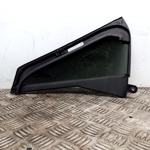 AUDI Q2 MK1 RIGHT REAR QUARTER GLASS