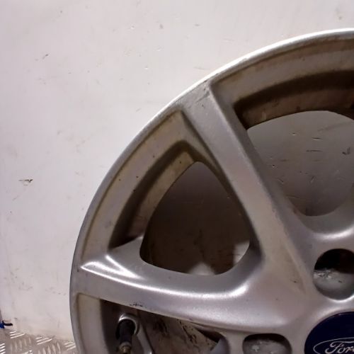 FORD FIESTA ZETEC 2017-2021 FRONT RIGHT 15-IN WHEEL RIM