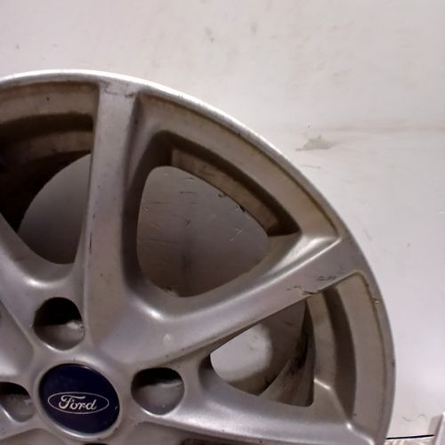 FORD FIESTA ZETEC 2017-2021 FRONT RIGHT 15-IN WHEEL RIM
